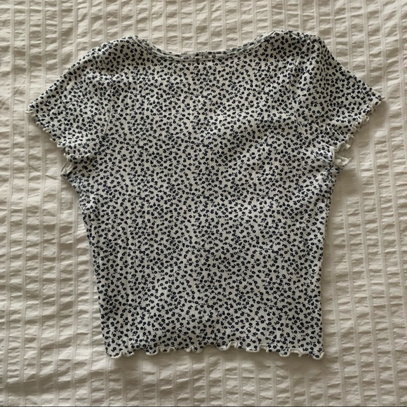 brandy melville blue and white ruffle zelly - Picture 2 of 4